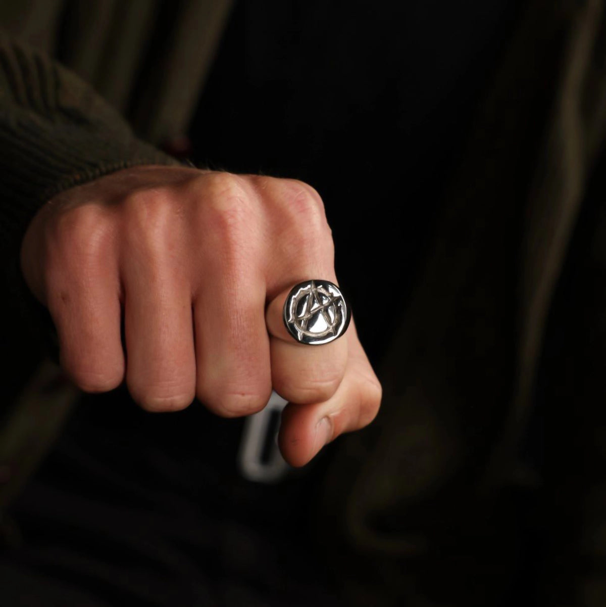 ANARCHY SIGNET RING - Hard Jewelry™